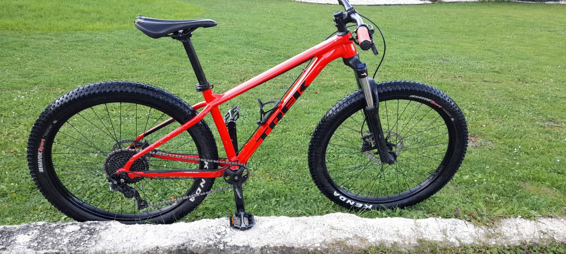 Trek roscoe 6 online 2019