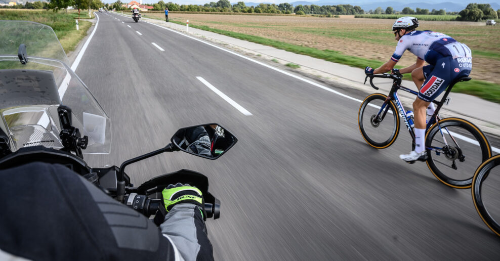 Slovenská polícia spustila absurdnú kampaň: Buď cyklista, nie egoista