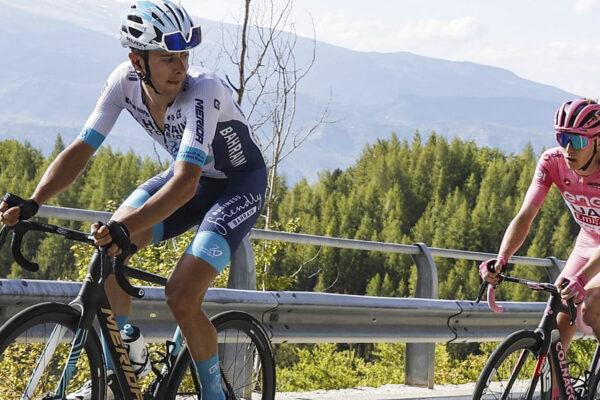 „Vyzerá to, akoby vôbec netrpel.“ Antonio Tiberi spomína na stúpania s Tadejom Pogačarom na Giro d’Italia