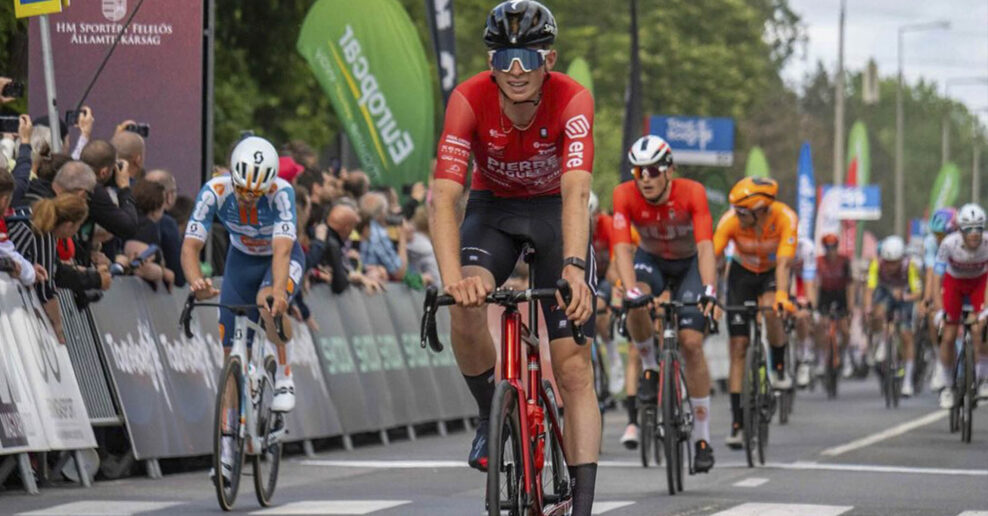 Len 20-ročný Daniel Vysočan z tímu Pierre Baguette mal pozitívny test na krvný doping CERA